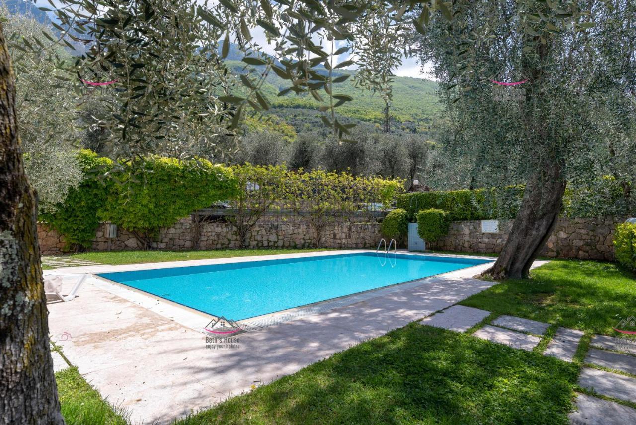Garden Beth'S House Apartment Brenzone sul Garda Exterior photo