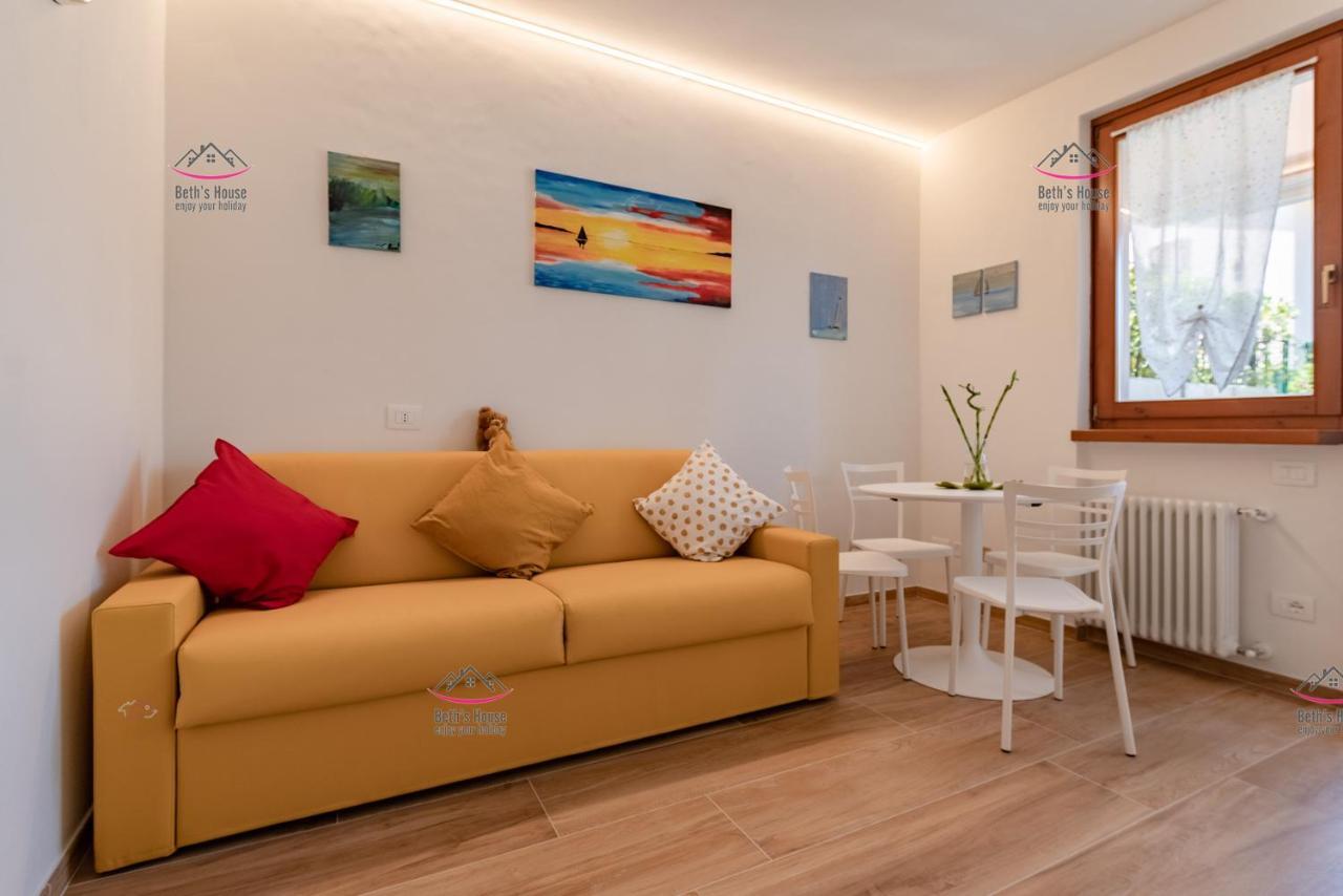 Garden Beth'S House Apartment Brenzone sul Garda Exterior photo