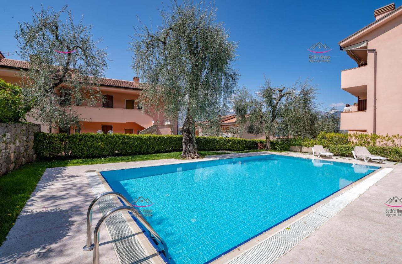 Garden Beth'S House Apartment Brenzone sul Garda Exterior photo