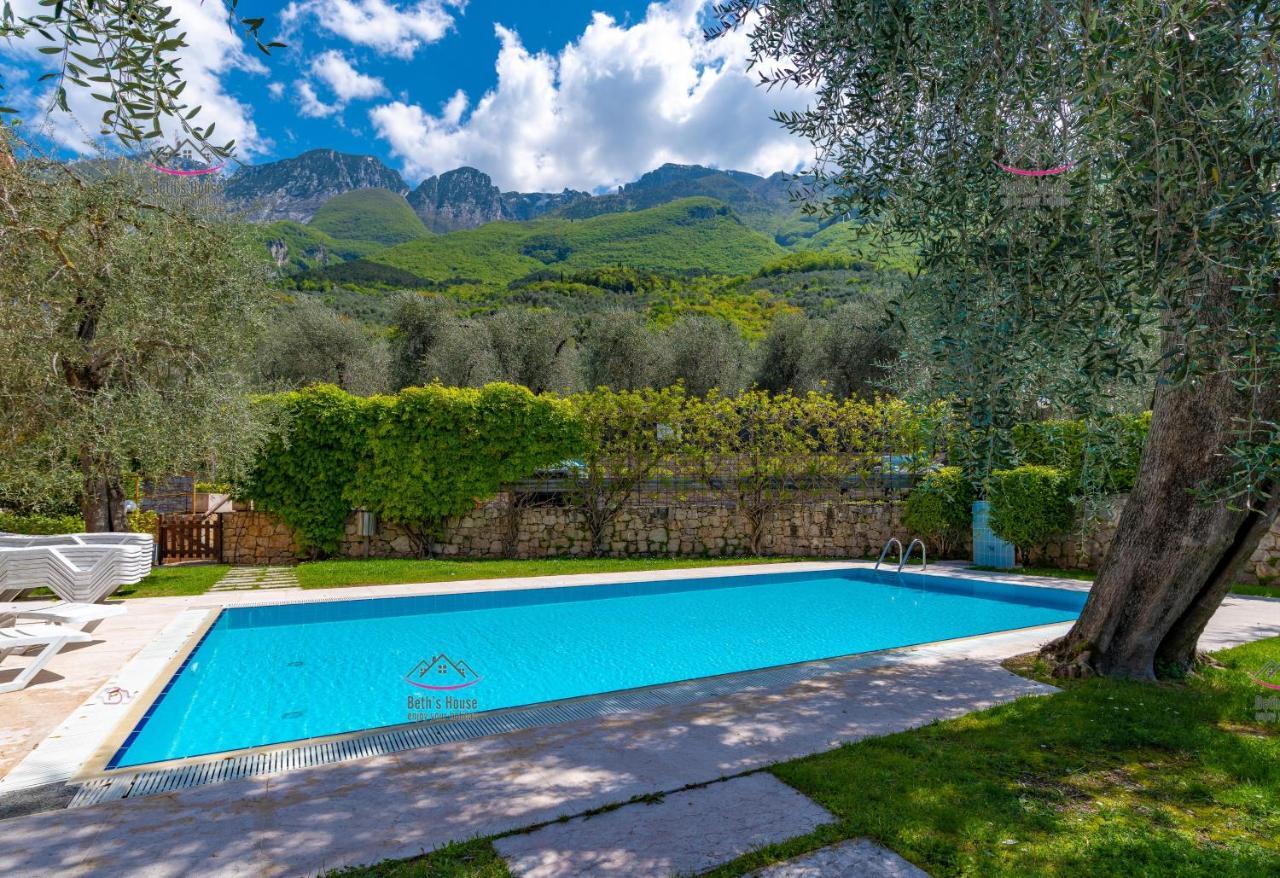 Garden Beth'S House Apartment Brenzone sul Garda Exterior photo